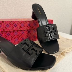 NEW Tory Burch Ines Mule Heel Slip On Sandals with Leather Logo Black Size 9.5